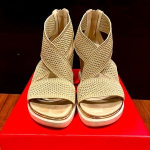 The WISHBONE Collection Wedge Sandals